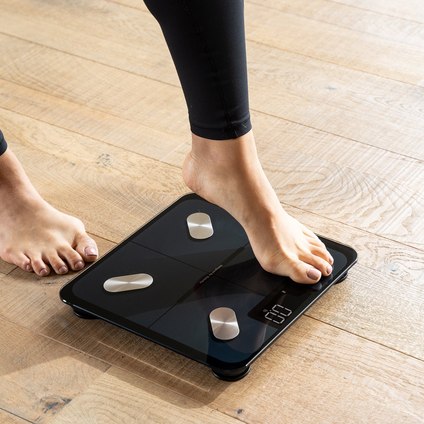 Jade Yoga Voyager Mat - Purple & Etekcity Scale for Body Weight and Fat Percentage - Black Bundle